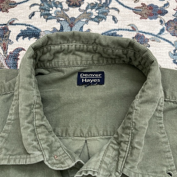 Denver Hayes Olive Corduroy Button-Down Shirt - Picture 3 of 4
